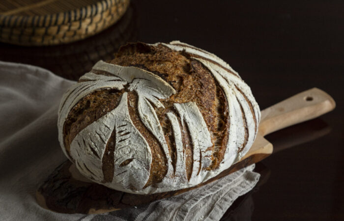 Pane con Enkir Integrale con lievito madre